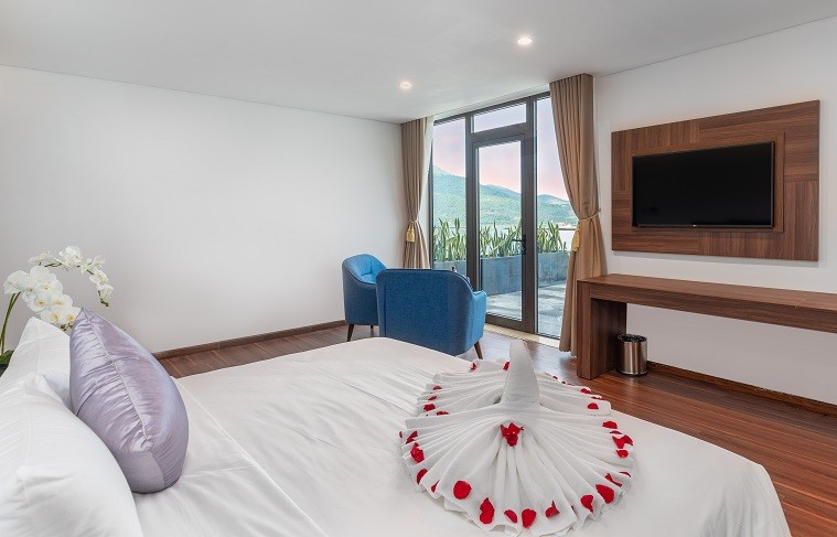 Honeymoon Suite Ocean View